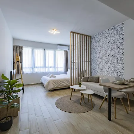 Oikia 4 # Apts, Designer Studio, Walk To Aristotelous *