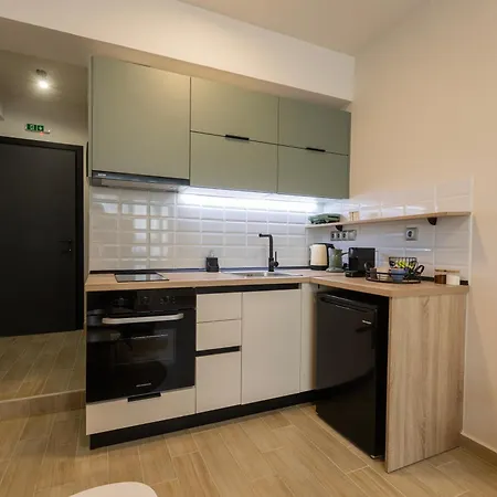 Oikia 4 # Apts, Designer Studio, Walk To Aristotelous Lejlighed *